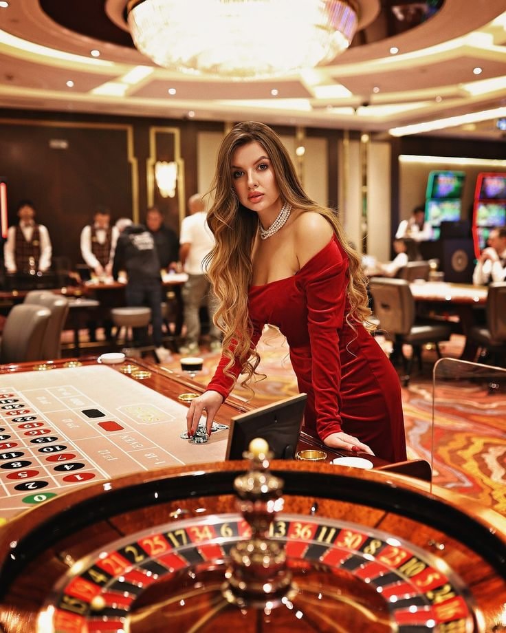 casinoplis platform interface showing sports and casino game categories